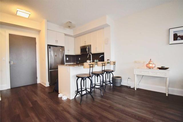 510 - 1 Old Mill Dr, Condo with 1 bedrooms, 1 bathrooms and null parking in Toronto ON | Image 8