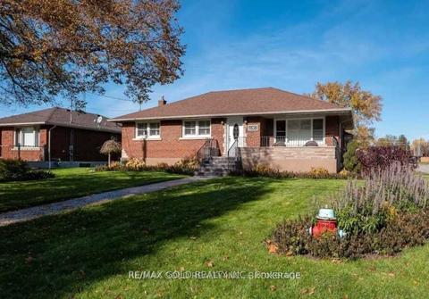 6361 Margaret St, House detached with 3 bedrooms, 2 bathrooms and 4 parking in Niagara Falls ON | Card Image