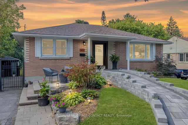45 Eugenia St, House detached with 2 bedrooms, 2 bathrooms and 6 parking in Barrie ON | Image 1