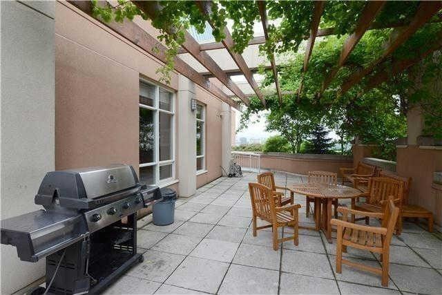 405 - 100 Hayden St, Condo with 1 bedrooms, 1 bathrooms and 0 parking in Toronto ON | Image 8