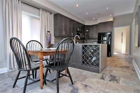 835 Colter St, House detached with 4 bedrooms, 4 bathrooms and 2 parking in Newmarket ON | Image 5