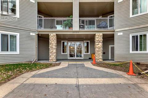 5105, - 604 8 Street Sw, Condo with 2 bedrooms, 2 bathrooms and 1 parking in Airdrie AB | Card Image