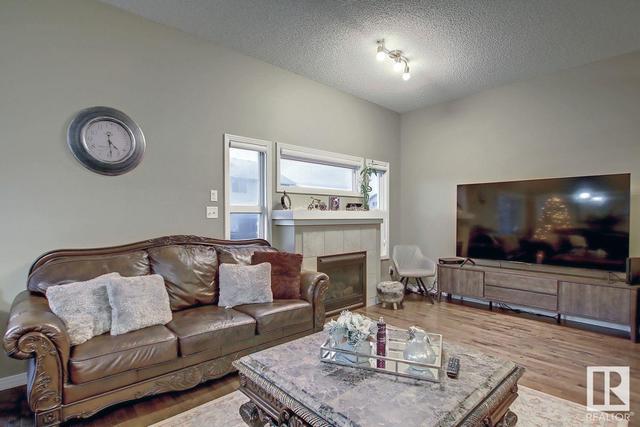 17012 74 St Nw, House detached with 4 bedrooms, 3 bathrooms and 2 parking in Edmonton AB | Image 10
