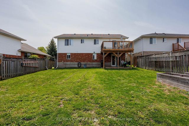 31 Peartree Cres, House detached with 3 bedrooms, 2 bathrooms and 5 parking in Guelph ON | Image 21