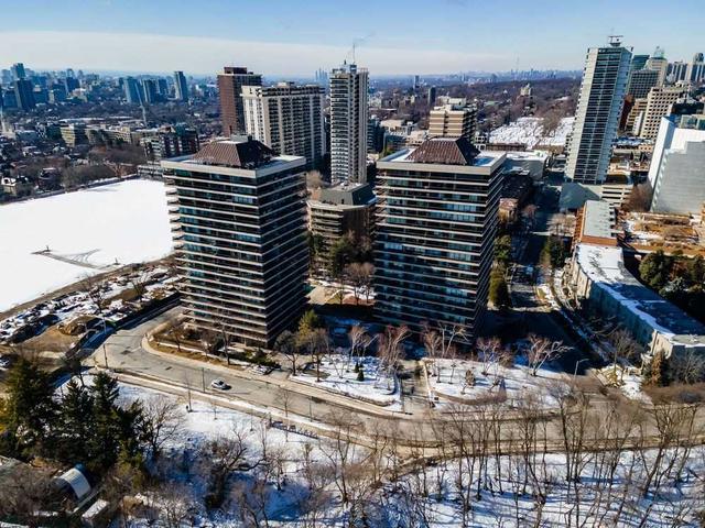 702 - 20 Avoca Ave, Condo with 1 bedrooms, 1 bathrooms and 0 parking in Toronto ON | Image 12