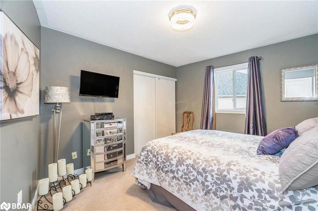 26 Pepin Court, House detached with 5 bedrooms, 4 bathrooms and 6 parking in Barrie ON | Image 23