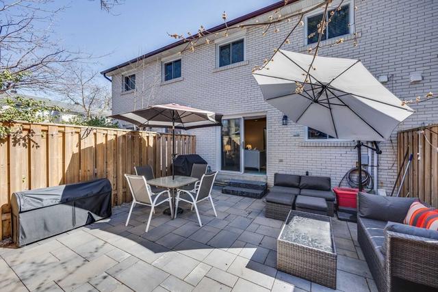 139 Harris Way, Townhouse with 3 bedrooms, 2 bathrooms and 2 parking in Markham ON | Image 21
