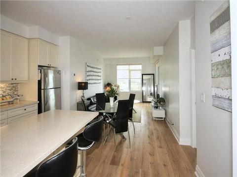 817 - 24 Woodstream Blvd, Condo with 2 bedrooms, 2 bathrooms and 1 parking in Vaughan ON | Image 2