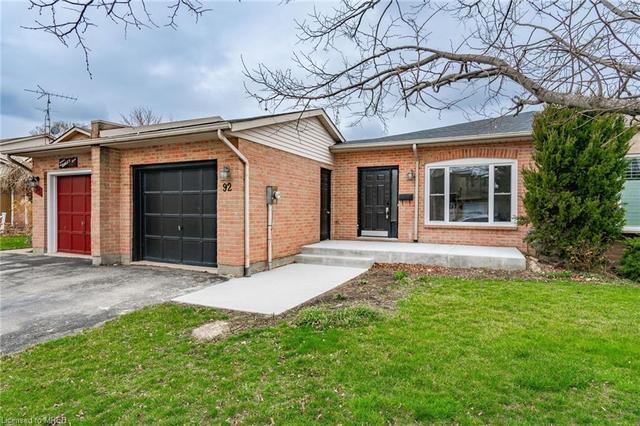 92 Stoney Brook Crescent, House semidetached with 3 bedrooms, 2 bathrooms and 2 parking in St. Catharines ON | Image 12