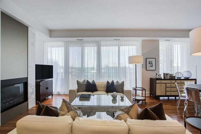 1101 - 88 Davenport Rd, Condo with 2 bedrooms, 3 bathrooms and 2 parking in Toronto ON | Image 8
