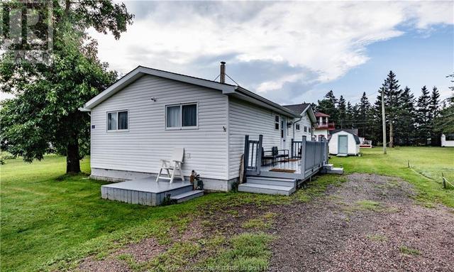 6 Ste Marie St, House detached with 3 bedrooms, 1 bathrooms and null parking in Beaubassin East NB | Image 26