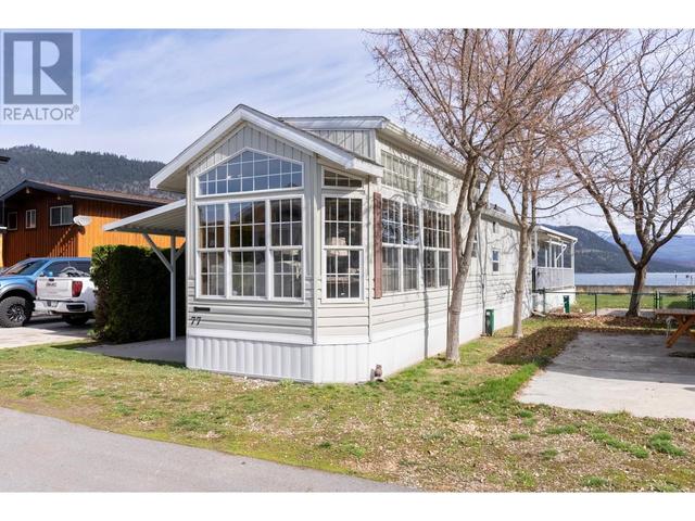 1226 Second Ave, Home with 2 bedrooms, 1 bathrooms and null parking in Chase BC | Image 2