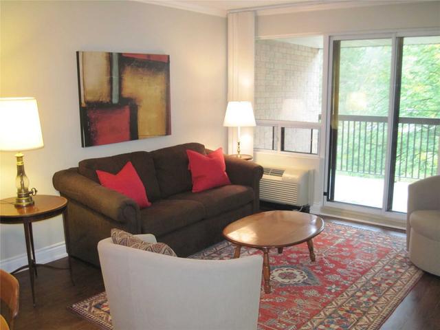 227 - 155 Main St N, Condo with 1 bedrooms, 1 bathrooms and 1 parking in Newmarket ON | Image 12