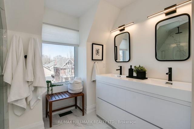 85 Aldwych Ave, House semidetached with 3 bedrooms, 3 bathrooms and 1 parking in Toronto ON | Image 25