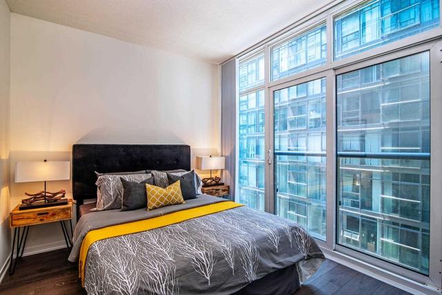 1610e - 36 Lisgar St, Condo with 1 bedrooms, 1 bathrooms and 0 parking in Toronto ON | Image 5
