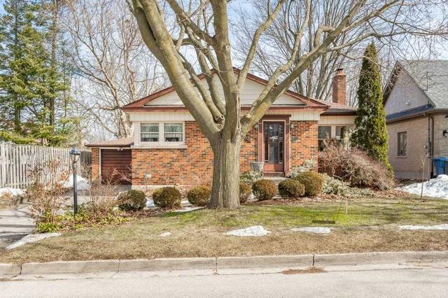 83 Metcalfe St, House detached with 2 bedrooms, 2 bathrooms and 4 parking in Guelph ON | Image 1