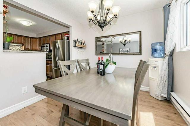 e - 304 Bluevale St, Condo with 3 bedrooms, 2 bathrooms and 2 parking in Waterloo ON | Image 9