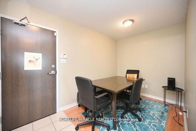 2207 - 9 George St N, Condo with 1 bedrooms, 1 bathrooms and 1 parking in Brampton ON | Image 29
