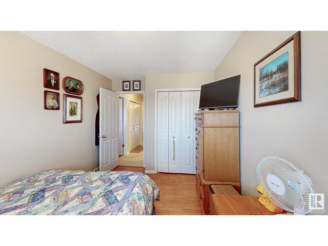 35 - 20 Ironwood Pt, House attached with 3 bedrooms, 3 bathrooms and 4 parking in St. Albert AB | Image 20