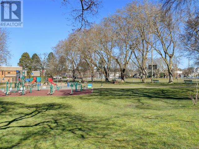 Central park with sport court, kids' playground and... | Image 30