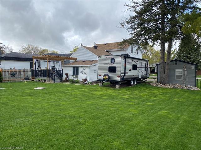 109 Huron Street E, House detached with 3 bedrooms, 1 bathrooms and 4 parking in South Huron ON | Image 42