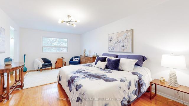 101 Whitehorn Cres, House detached with 5 bedrooms, 3 bathrooms and 4 parking in Toronto ON | Image 10