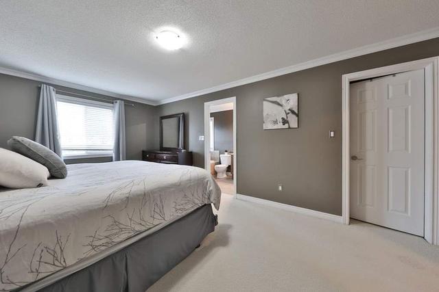 75 - 2280 Baronwood Dr, House attached with 3 bedrooms, 3 bathrooms and 3 parking in Oakville ON | Image 9