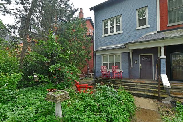 91 Willcocks St, House semidetached with 5 bedrooms, 3 bathrooms and 1 parking in Toronto ON | Image 1