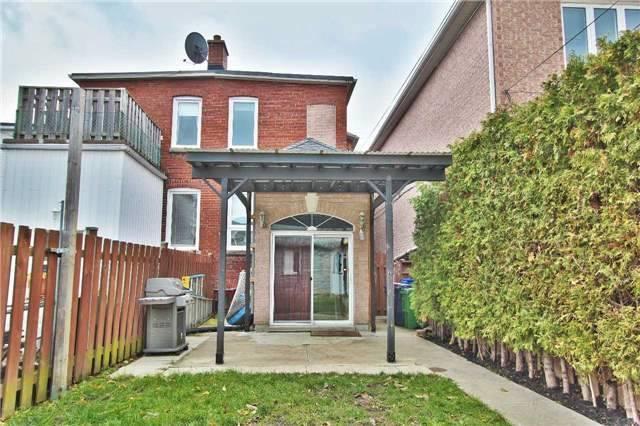 225 Earlscourt Ave, House semidetached with 3 bedrooms, 2 bathrooms and 2 parking in Toronto ON | Image 17