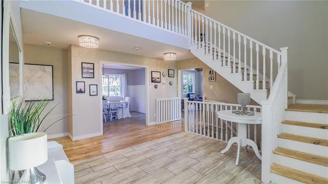 14 Lawson Court Drive, House detached with 5 bedrooms, 3 bathrooms and 15 parking in Kawartha Lakes ON | Image 16