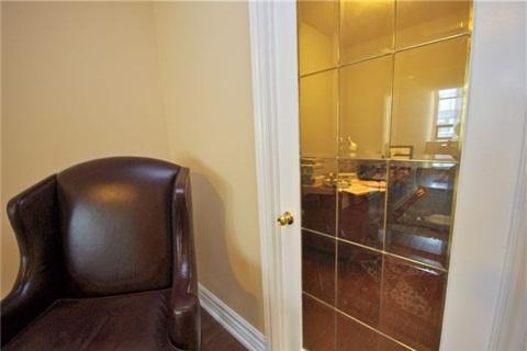 302 - 393 King St W, Condo with 1 bedrooms, 2 bathrooms and 1 parking in Toronto ON | Image 12