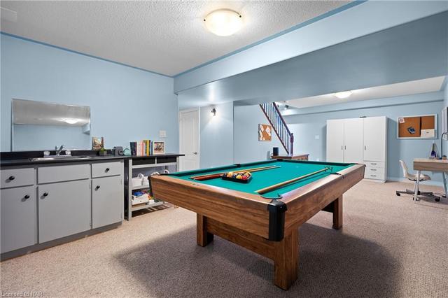 10 Guest Place Place, House attached with 3 bedrooms, 2 bathrooms and 2 parking in St. Catharines ON | Image 14