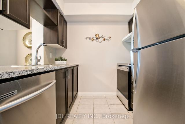 2706 - 60 Town Centre Crt, Condo with 1 bedrooms, 1 bathrooms and 1 parking in Toronto ON | Image 3