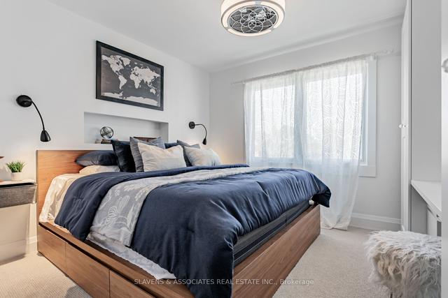 41 Barrington Ave, House semidetached with 3 bedrooms, 2 bathrooms and 0 parking in Toronto ON | Image 10