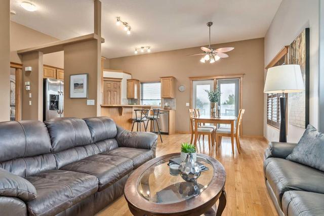 14 Thomas Drive, House detached with 4 bedrooms, 3 bathrooms and 6 parking in Strathmore AB | Image 3