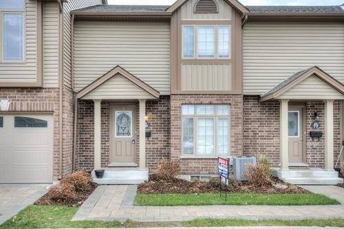 79 - 2635 Bateman Tr, Townhouse with 3 bedrooms, 2 bathrooms and 2 parking in London ON | Image 2