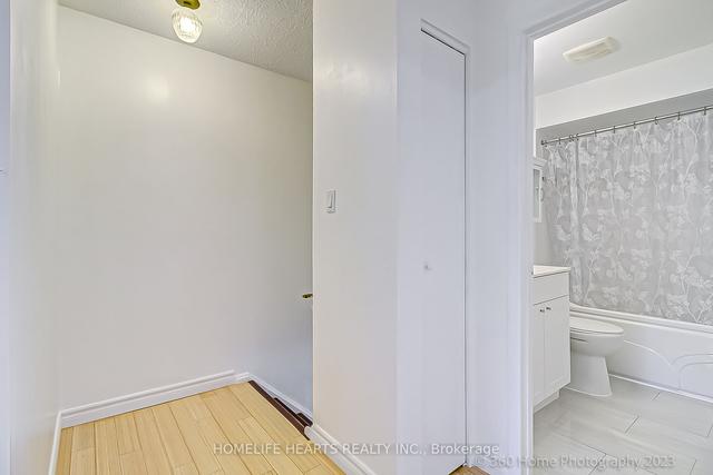 35 - 71 Cass Ave, Townhouse with 3 bedrooms, 2 bathrooms and 1 parking in Toronto ON | Image 10