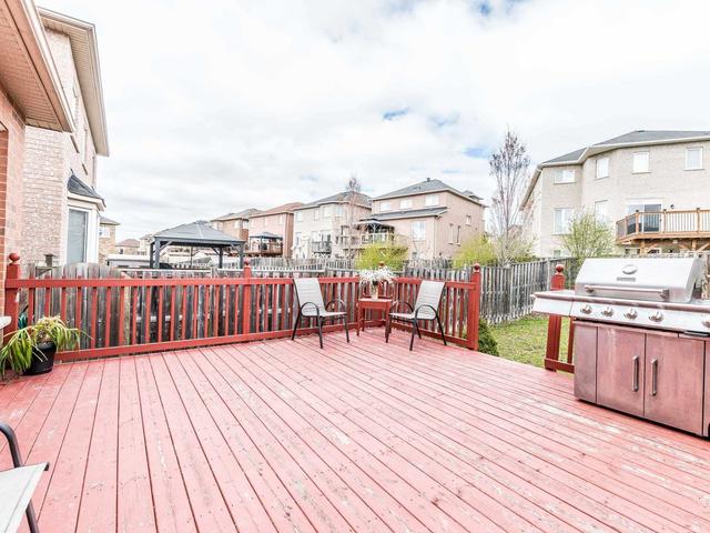 65 Southlake Blvd, House detached with 4 bedrooms, 4 bathrooms and 6 parking in Brampton ON | Image 35