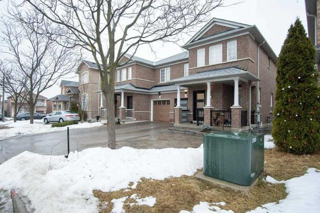 10 Laval St, House semidetached with 3 bedrooms, 3 bathrooms and 4 parking in Vaughan ON | Image 23