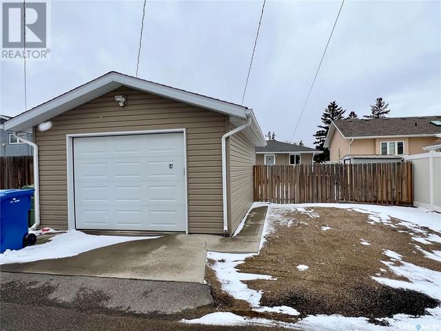211 Ottawa Street, House detached with 2 bedrooms, 1 bathrooms and null parking in Regina SK | Image 21