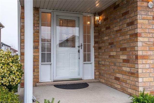 908 Copper Leaf Crescent, House detached with 4 bedrooms, 2 bathrooms and 3 parking in Kitchener ON | Image 12