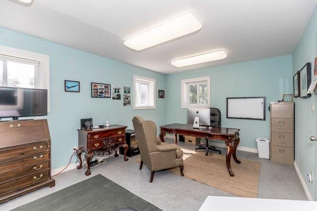 1350 Kilworthy Rd, House detached with 2 bedrooms, 3 bathrooms and 26 parking in Gravenhurst ON | Image 35