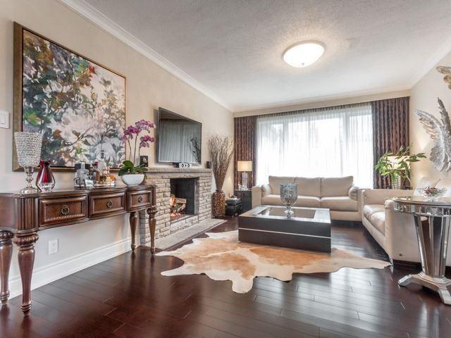 162 Beechwood Ave, House detached with 3 bedrooms, 3 bathrooms and 4 parking in Toronto ON | Image 4