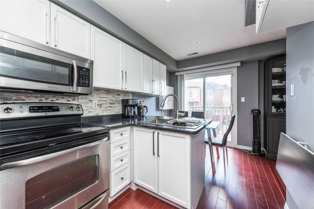 99 - 6950 Tenth Line W, Townhouse with 2 bedrooms, 1 bathrooms and 2 parking in Mississauga ON | Image 11