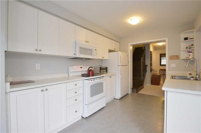 81 - 6020 Derry Rd, House attached with 3 bedrooms, 2 bathrooms and 1 parking in Milton ON | Image 9