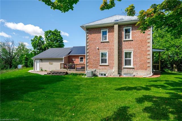 879 Highway 7, House detached with 4 bedrooms, 2 bathrooms and 5 parking in Otonabee South Monaghan ON | Image 36
