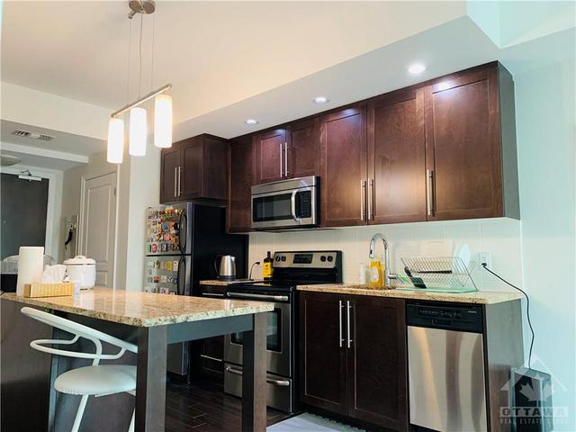 1210 - 238 Besserer Street, Condo with 1 bedrooms, 1 bathrooms and 1 parking in Ottawa ON | Image 3