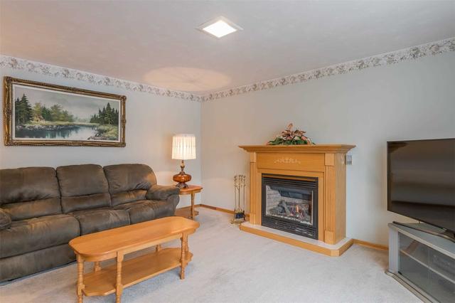 1015 Albany Crt, House detached with 3 bedrooms, 2 bathrooms and 3 parking in Peterborough ON | Image 18