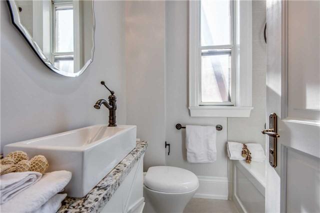 222 Markham St, House semidetached with 4 bedrooms, 5 bathrooms and 1 parking in Toronto ON | Image 15