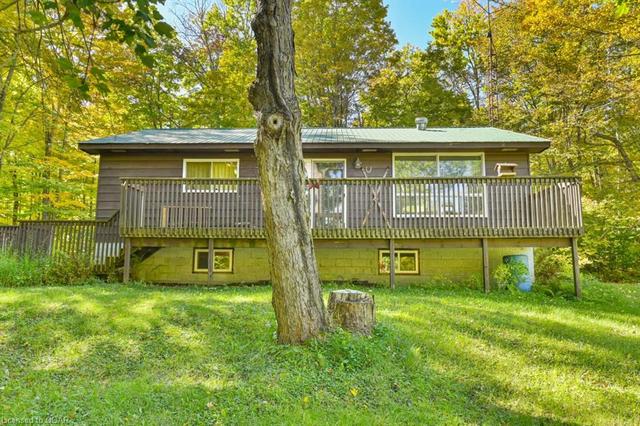 948 Skootamatta Lake Road, House detached with 3 bedrooms, 1 bathrooms and 6 parking in North Frontenac ON | Image 2